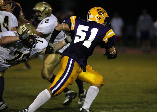 却在低谷中 却在低谷中